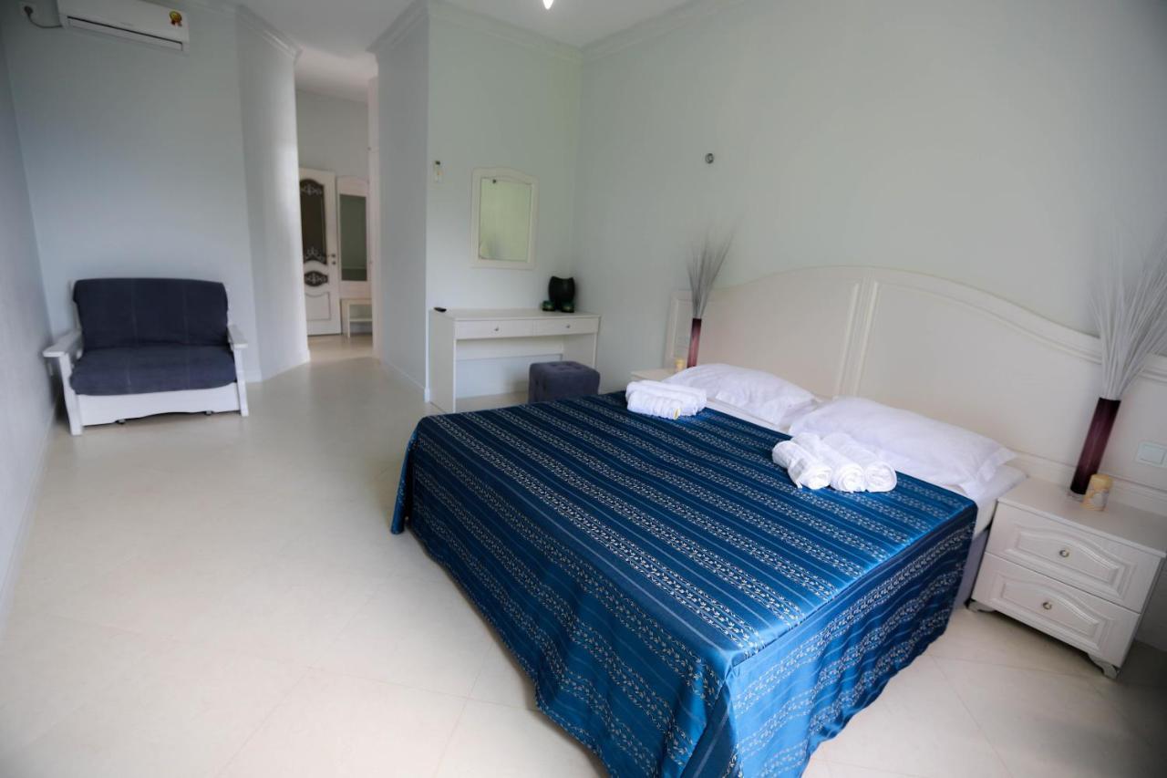 Hometel 4 Friends Gagra Exterior photo