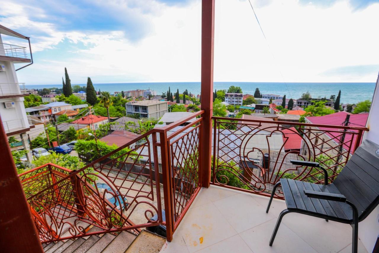 Hometel 4 Friends Gagra Exterior photo